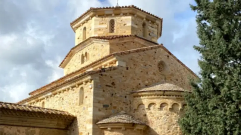 "Avril en balade" : un mois de découvertes à pied et à vélo dans le Gard