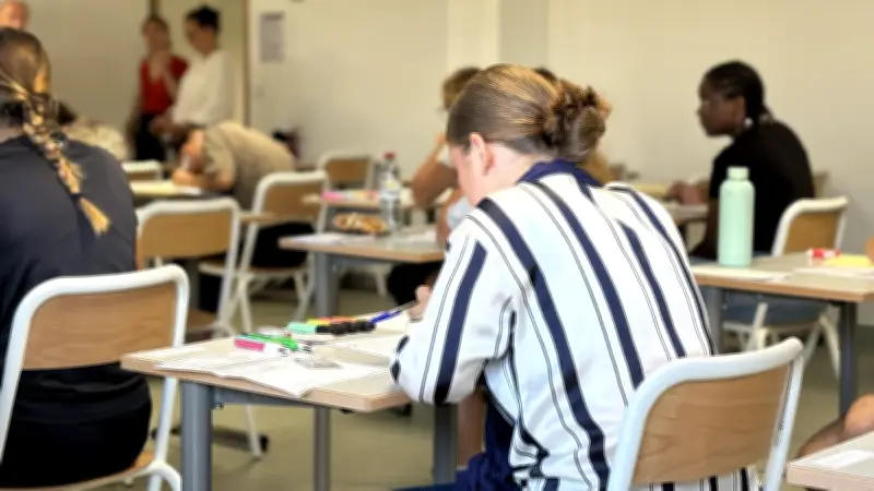 Bac 2025 : les élèves du lycée Mermoz à Montpellier passent l'épreuve de philosophie