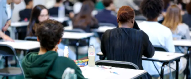 Bac 2025 : les primes et aides financières pour les mentions