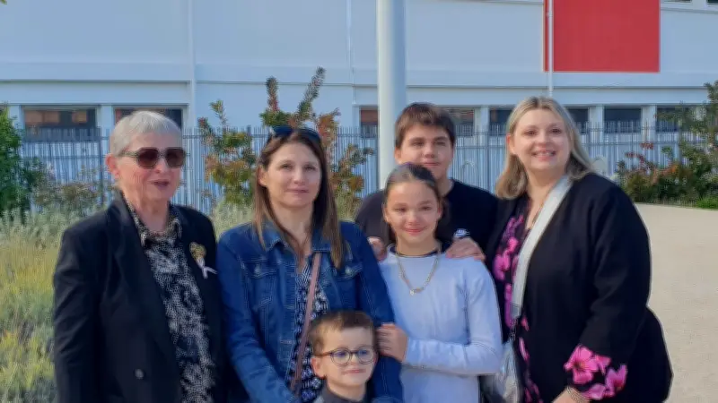 Bagnols-sur-Cèze honore Serge Rouquairol en baptisant le parvis d'une école