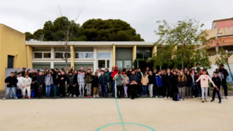 Balaruc-les-Bains : 110 adolescents réalisent des courts-métrages TikTok dans la ville