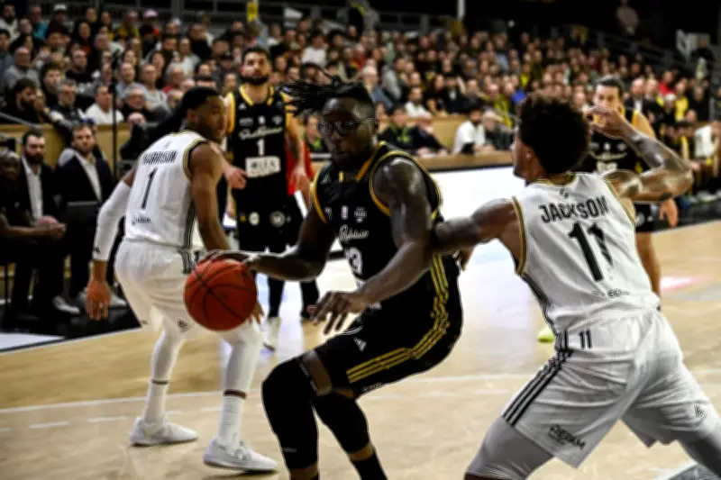 Basket Élite 2 : Belo en Grèce, Flanigan rejoue, actualités de La Rochelle et Aix-Maurienne