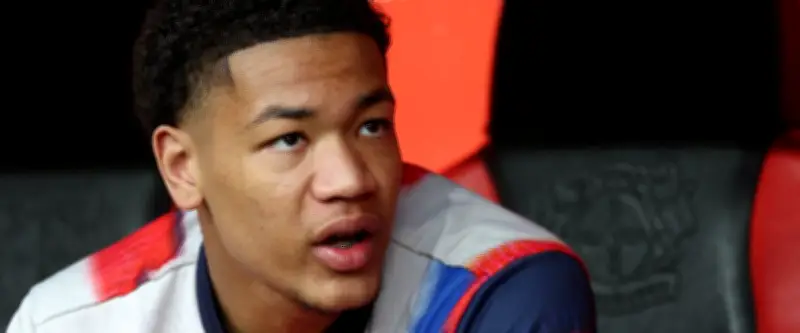 Bayern Munich face à la loi allemande pour aligner son gardien de 16 ans en Ligue des Champions