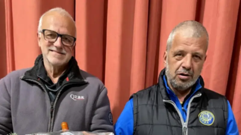 Belote à Vabres-l'Abbaye : le duo Olive et Gérard triomphe au concours de mars