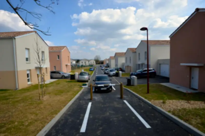Bergerac inaugure un lotissement social de 33 maisons entièrement louées