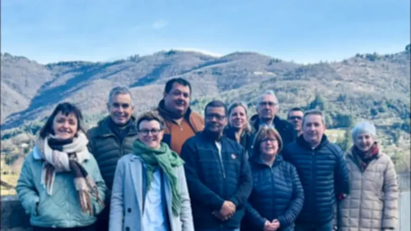 Bez-et-Esparon installe son nouveau conseil municipal avec Romaric Castor comme maire