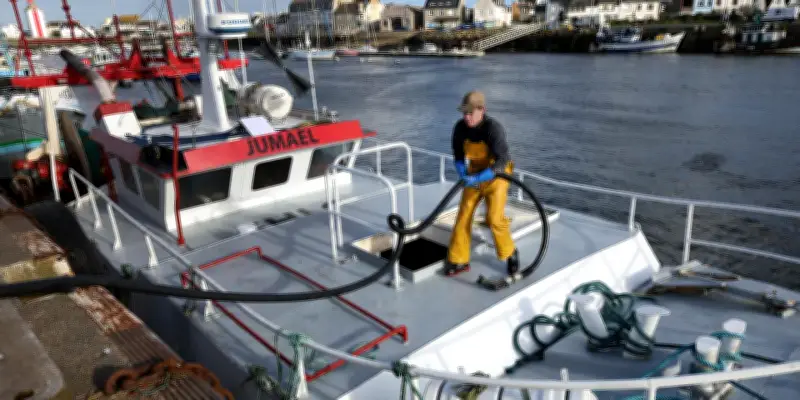 Blocage du détroit d'Ormuz : le diesel et le kérosène s'envolent plus vite que le pétrole brut