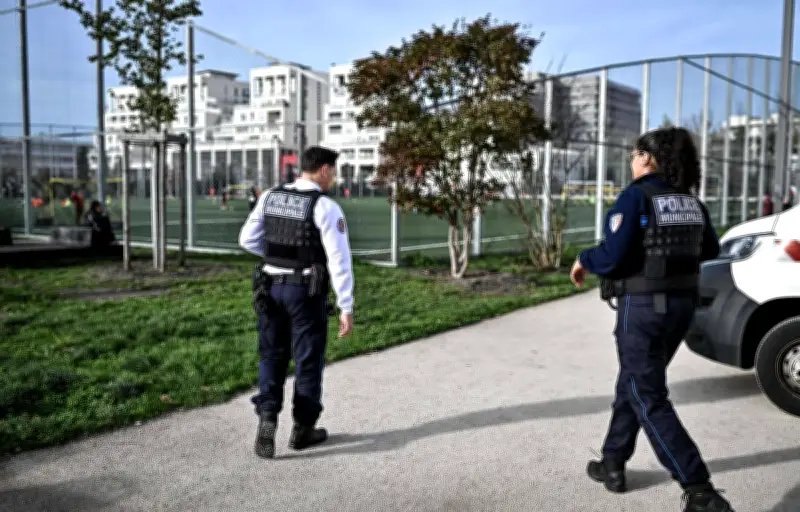 Bordeaux : 25% des policiers municipaux armés, une mesure polémique avant les municipales