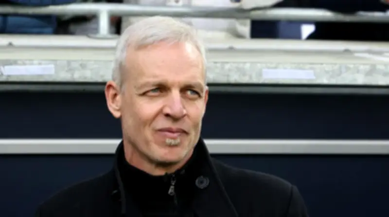 Bordeaux : Bruno Irles limogé après la défaite contre Chauray