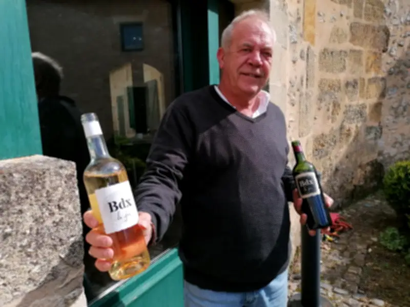 « Bordeaux, le Jus » : le vin bio et équitable qui révolutionne le vignoble bordelais