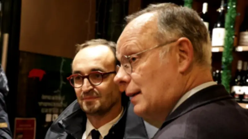 Bordeaux : les chefs de parti unis pour soutenir Thomas Cazenave avant le scrutin