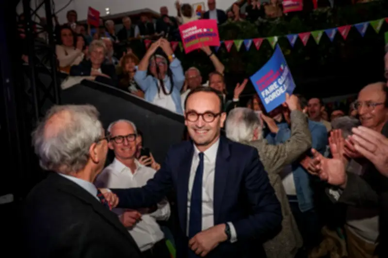 Bordeaux : les maires du centre droit unis derrière Cazenave pour un vote utile