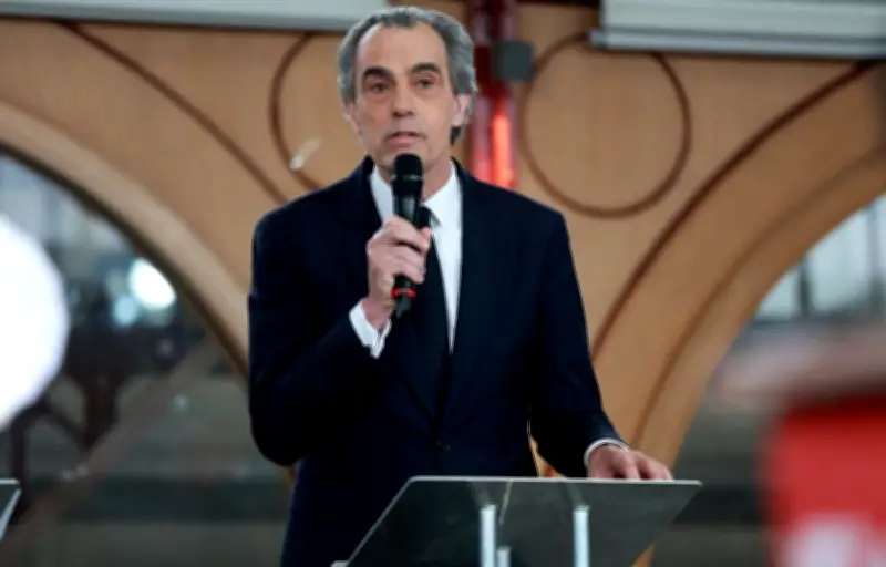 Bordeaux : Philippe Dessertine renonce au second tour des municipales