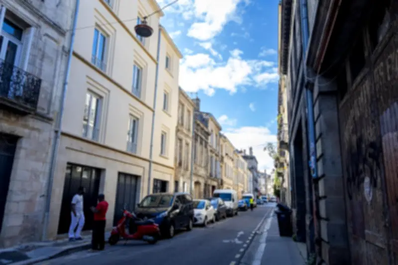 Bordeaux : renaissance de la rue Planterose avec un immeuble frugal après l'effondrement