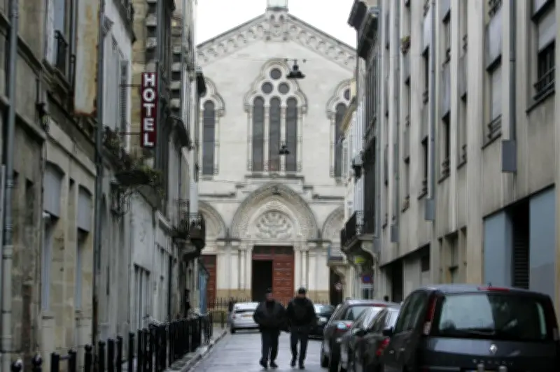 Bordeaux : un Bangladais condamné pour jets de pavés contre la synagogue