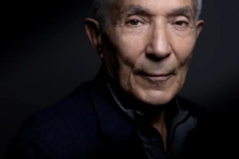 Boualem Sansal quitte Gallimard pour Grasset, un tournant littéraire après sa détention
