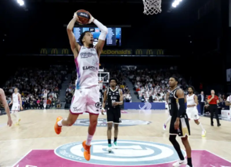 Boulazac Basket Dordogne s'impose face à l'Asvel et vise le play-in