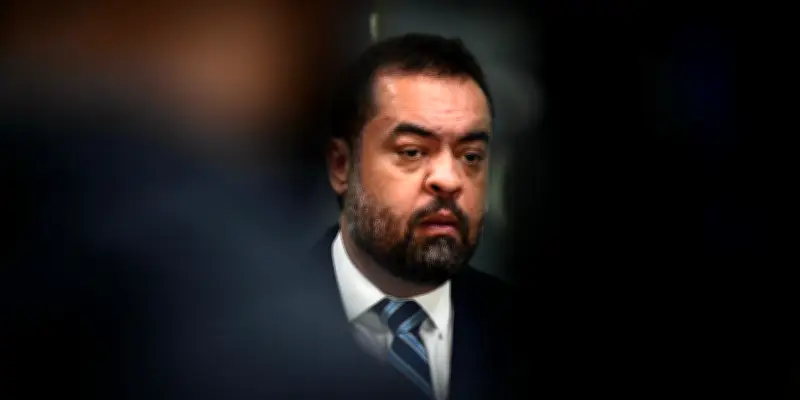 Brésil : Claudio Castro rejoint la liste des gouverneurs de Rio condamnés