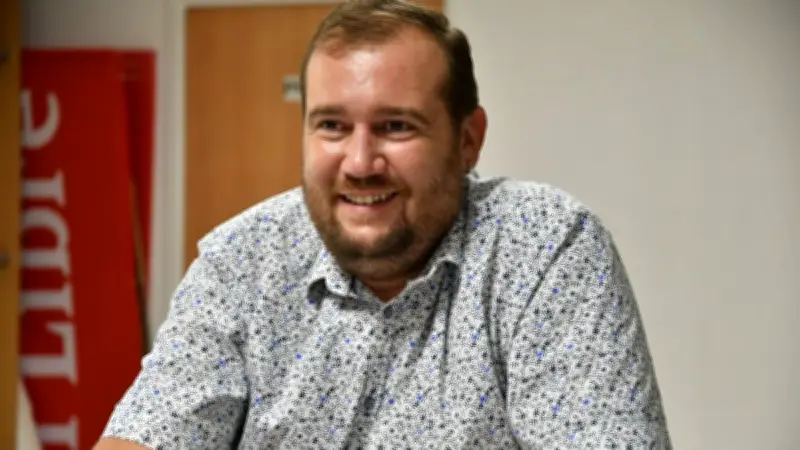 Béziers : Nicolas Cossange quitte le PCF et le conseil municipal, mais reste engagé