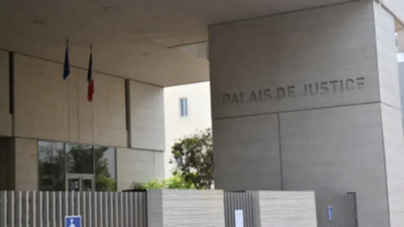 Béziers : un Sétois condamné à 5 ans pour violences conjugales et coup de couteau