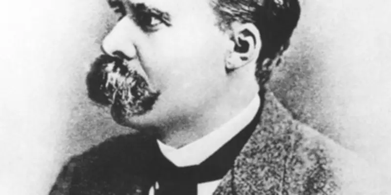 Camille Dejardin : Nietzsche et la liberté de lecture face aux évidences