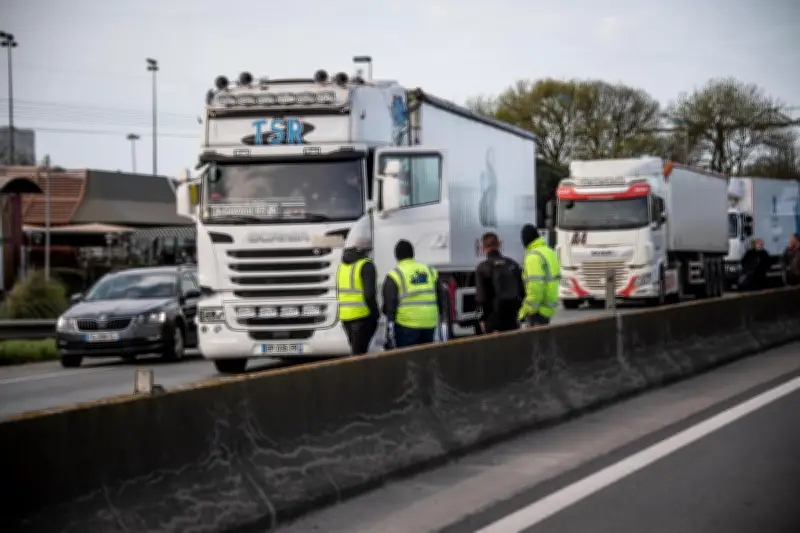 Camions électriques : une hausse de 40% des ventes, mais des freins financiers persistent