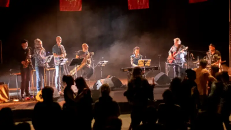 Caravan Ti'Bal : une soirée inclusive mêlant groove et jazz à Saint-Ambroix