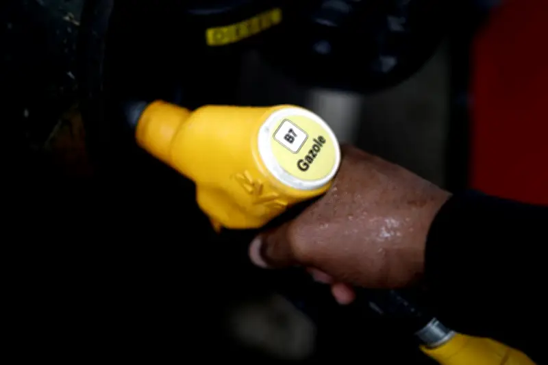 Carburants : aides gouvernementales pour routiers, pêcheurs et agriculteurs