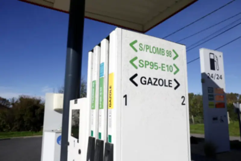 Carburants : Maud Bregeon temporise sur les aides face à la flambée des prix