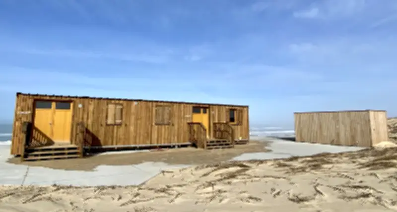 Carcans-Plage inaugure un poste de secours biosourcé face à l'érosion côtière