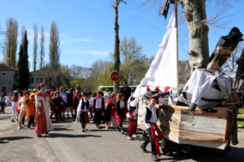 Carnaval au Queyran : Pirates et Jules Verne envahissent les rues de la bastide