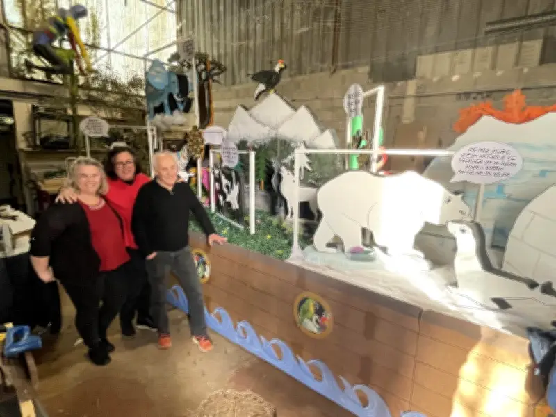 Carnaval à Bordeaux : un défilé écologique avec des géants de récupération et le char de Noé