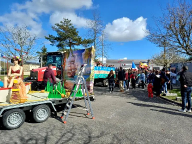 Carnaval de Cissac-Médoc : une descente de police miniature anime la fête