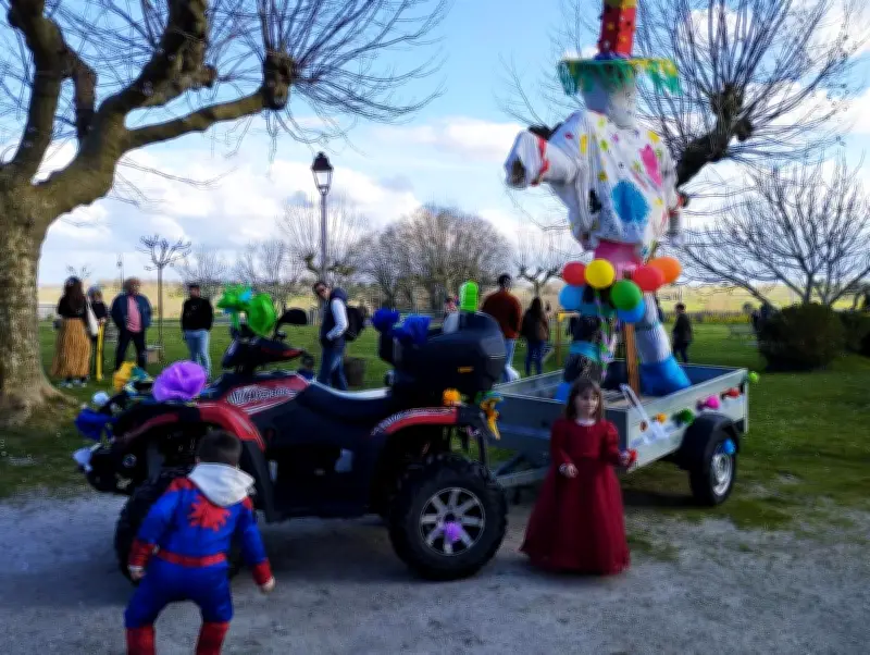 Carnaval de Saussignac : 50 enfants défilent pour financer les sorties scolaires