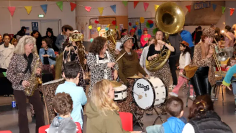 Carnaval de Teyran : La pluie n'a pas éteint la fête dédiée aux femmes