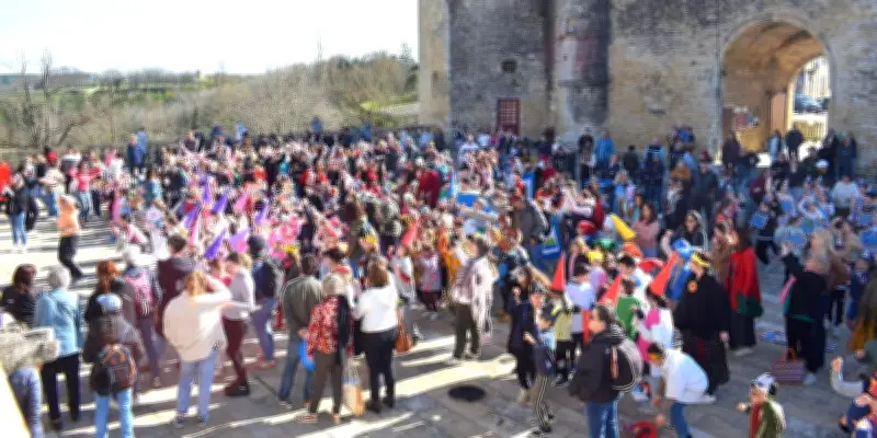 Carnaval des écoles du Duraquois : 500 élèves défilent pour un monde meilleur