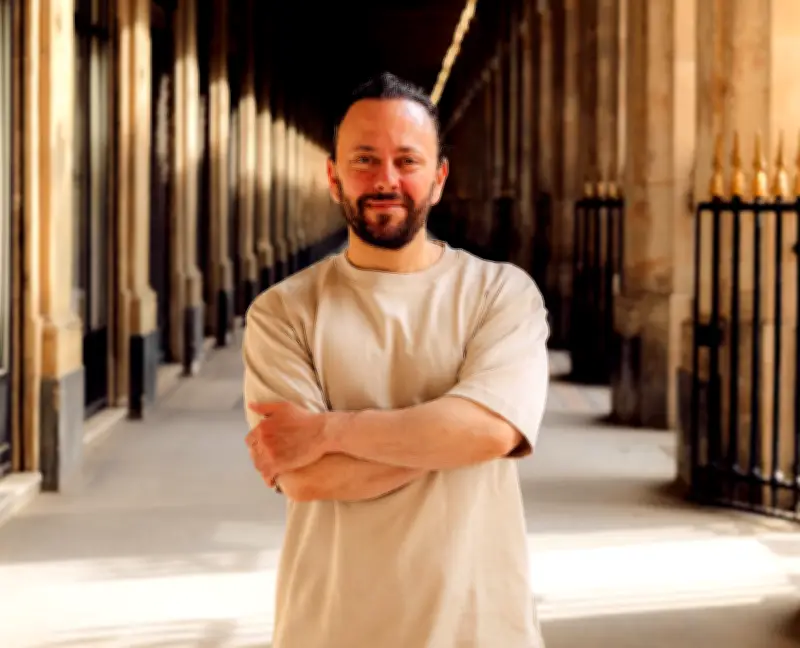 Casaluna à Paris : La Corse contemporaine sous les voûtes du Palais-Royal