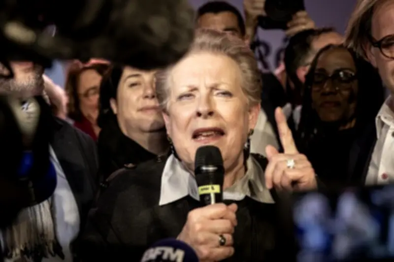 Catherine Trautmann, figure de la dissidence au PS, relance le débat sur les alliances