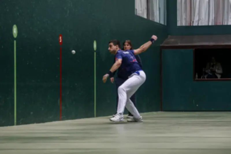 Championnat de pelote basque par équipes : les ténors s'affrontent à Arcangues