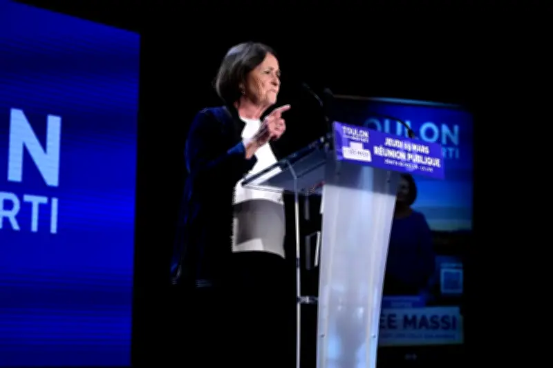 Charisme d'huître, chèvre malgré tout : à Renaissance, on se rassure avant le second tour