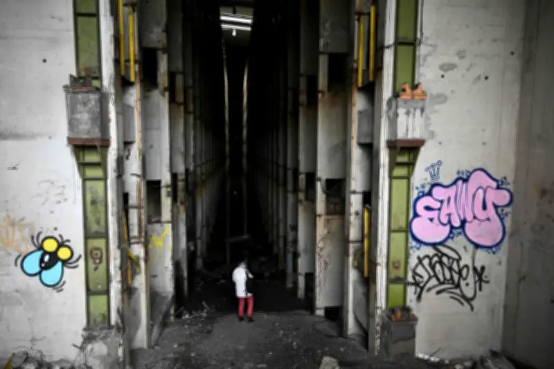 Charleroi transforme ses friches industrielles en destination touristique d'urbex
