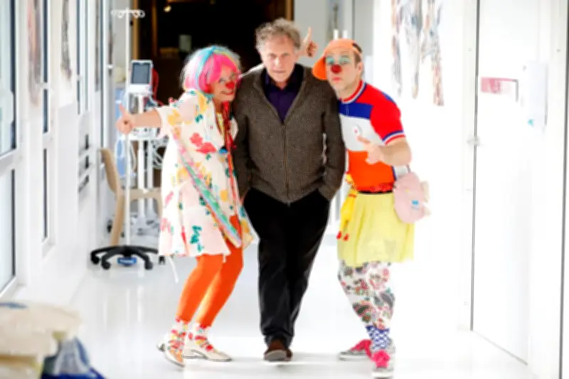 Charles Berling parraine les clowns hospitaliers de Sainte-Musse