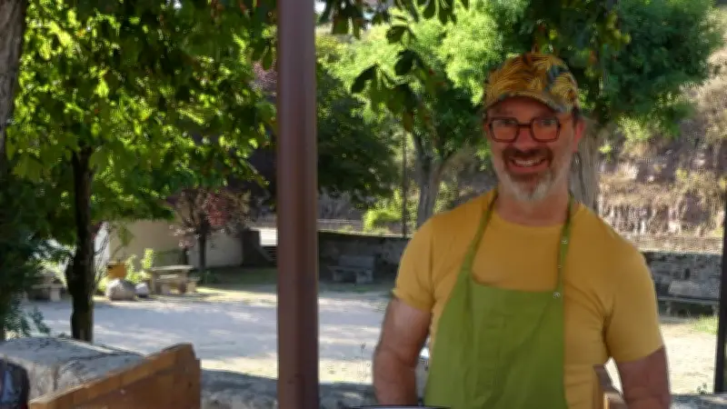 Chef Hervé propose un voyage culinaire au XIVe siècle en Aveyron