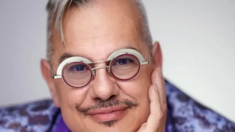 Christophe Mirambeau met en scène 'Le Barbier de Séville' à Nîmes avec une vision franquiste