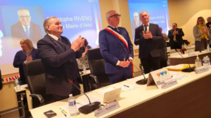Christophe Rivenq reconduit maire d'Alès : une matinée électorale sous tension