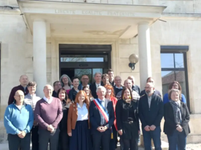 Châteaubernard : Pierre Nau succède à Pierre-Yves Briand à la mairie