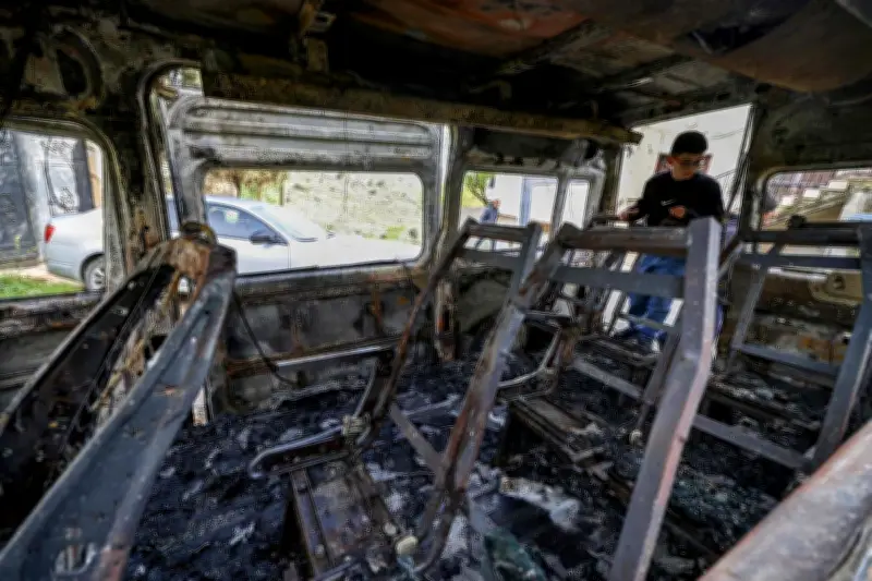 Cisjordanie : des colons israéliens incendient villages palestiniens, l'armée condamne