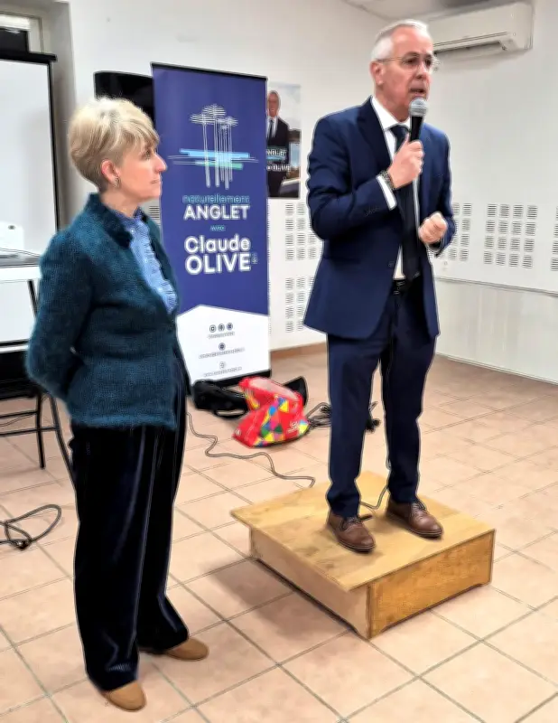 Claude Olive réélu triomphalement à 68% : célébration familiale à Montbrun