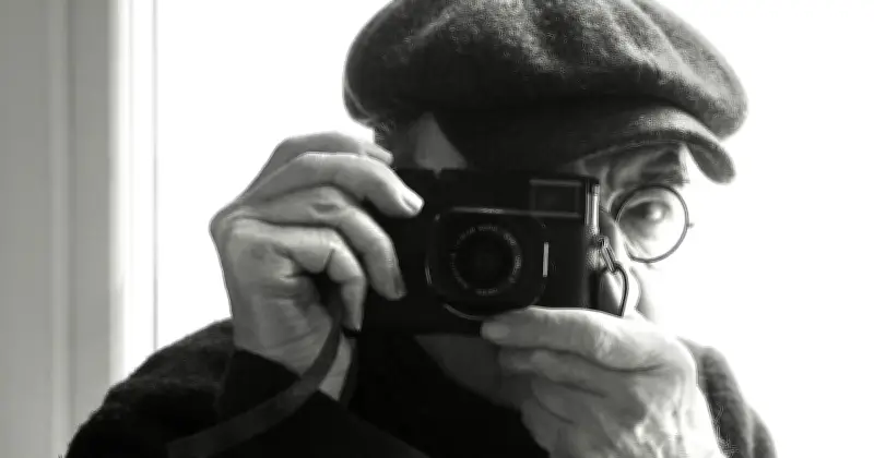 Claude Ventura, l'œil de Paris : 60 ans de photographie en noir et blanc