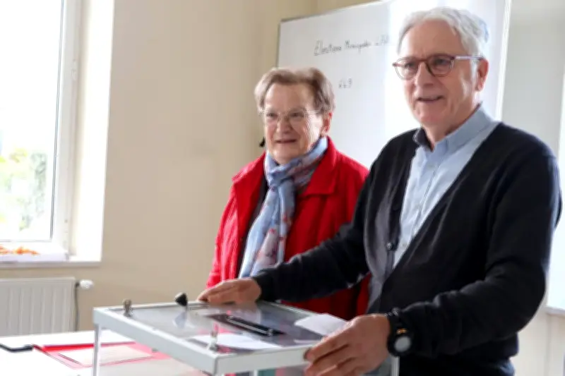 Claudie Planton et Jean-Paul Fuentes, adjoints historiques, prennent leur retraite après des décennies de service